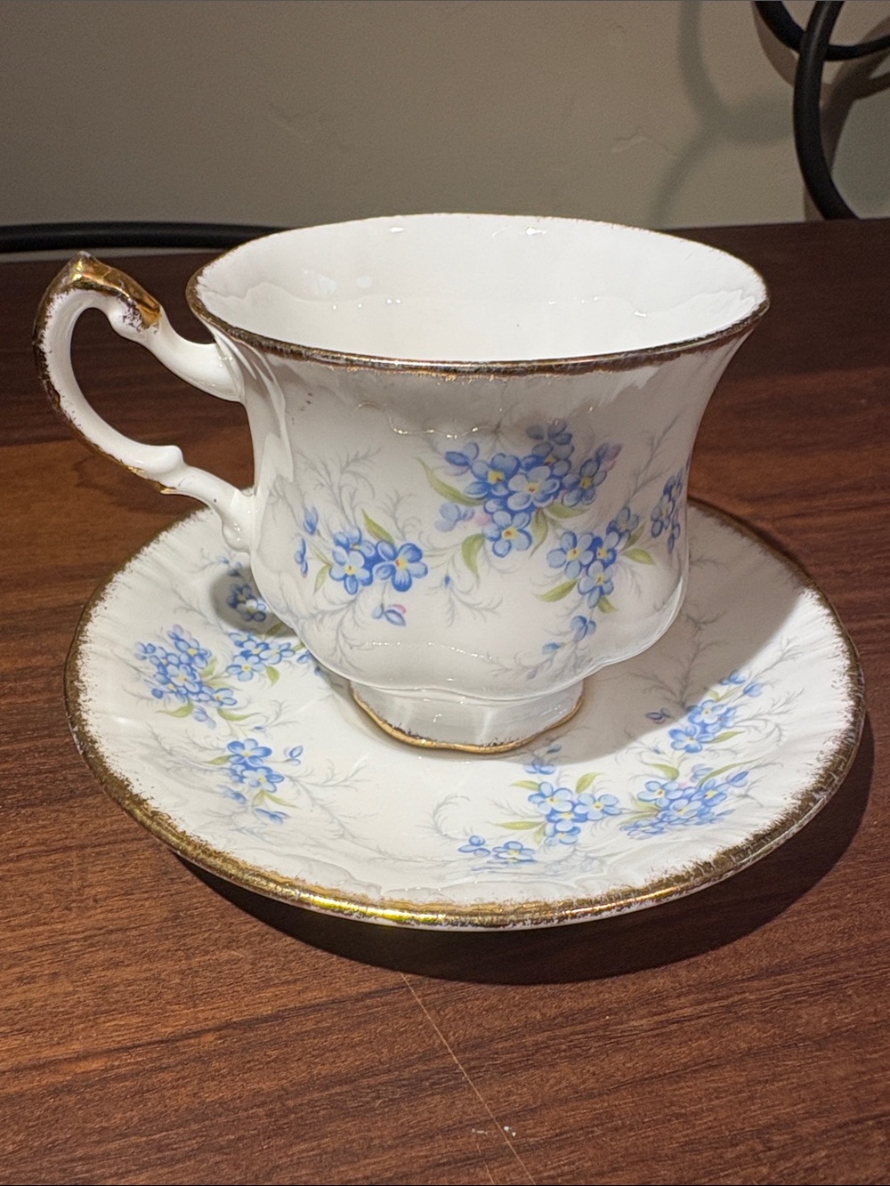 Paragon teacup and saucer “Remember Me” fine bone china made in England